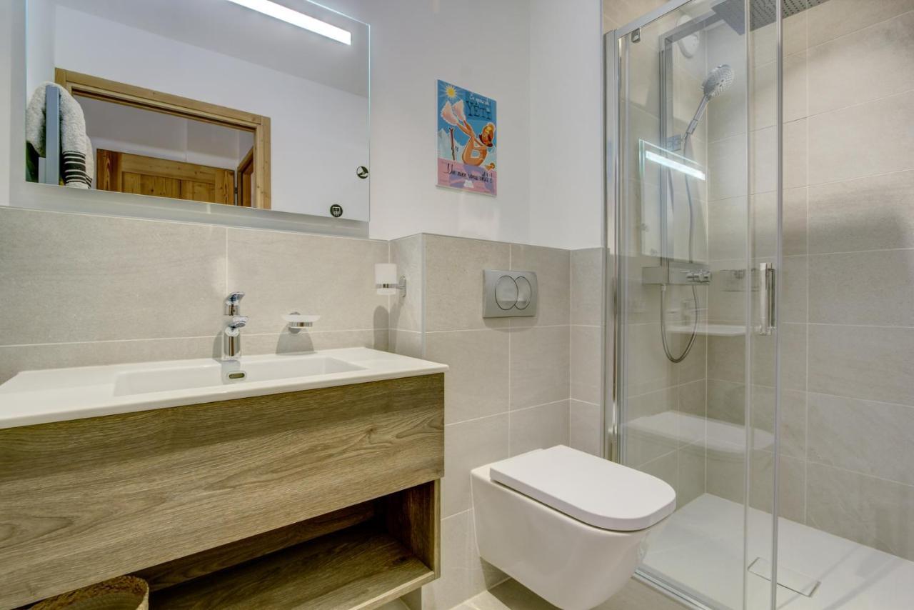 Carlina 101 Apartment Morzine Bagian luar foto